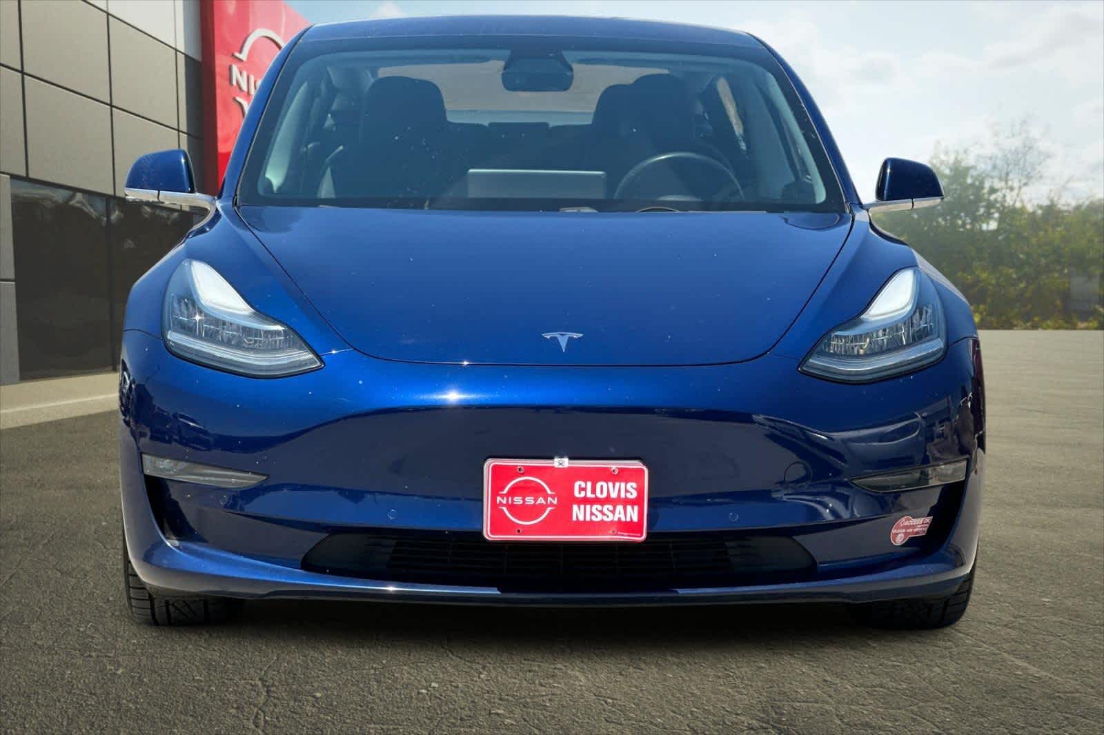 Thumbnail: 2018 Tesla Model 3 - 11