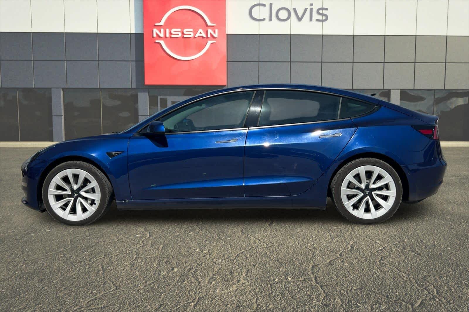 Thumbnail: 2021 Tesla Model 3 - 6