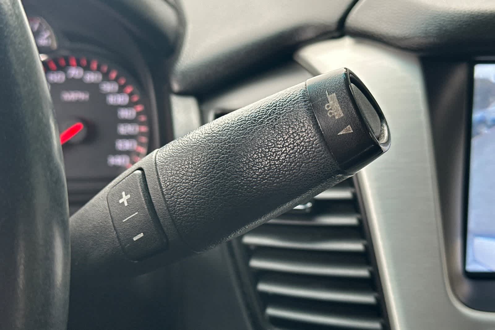 Thumbnail: 2015 GMC Yukon - 30