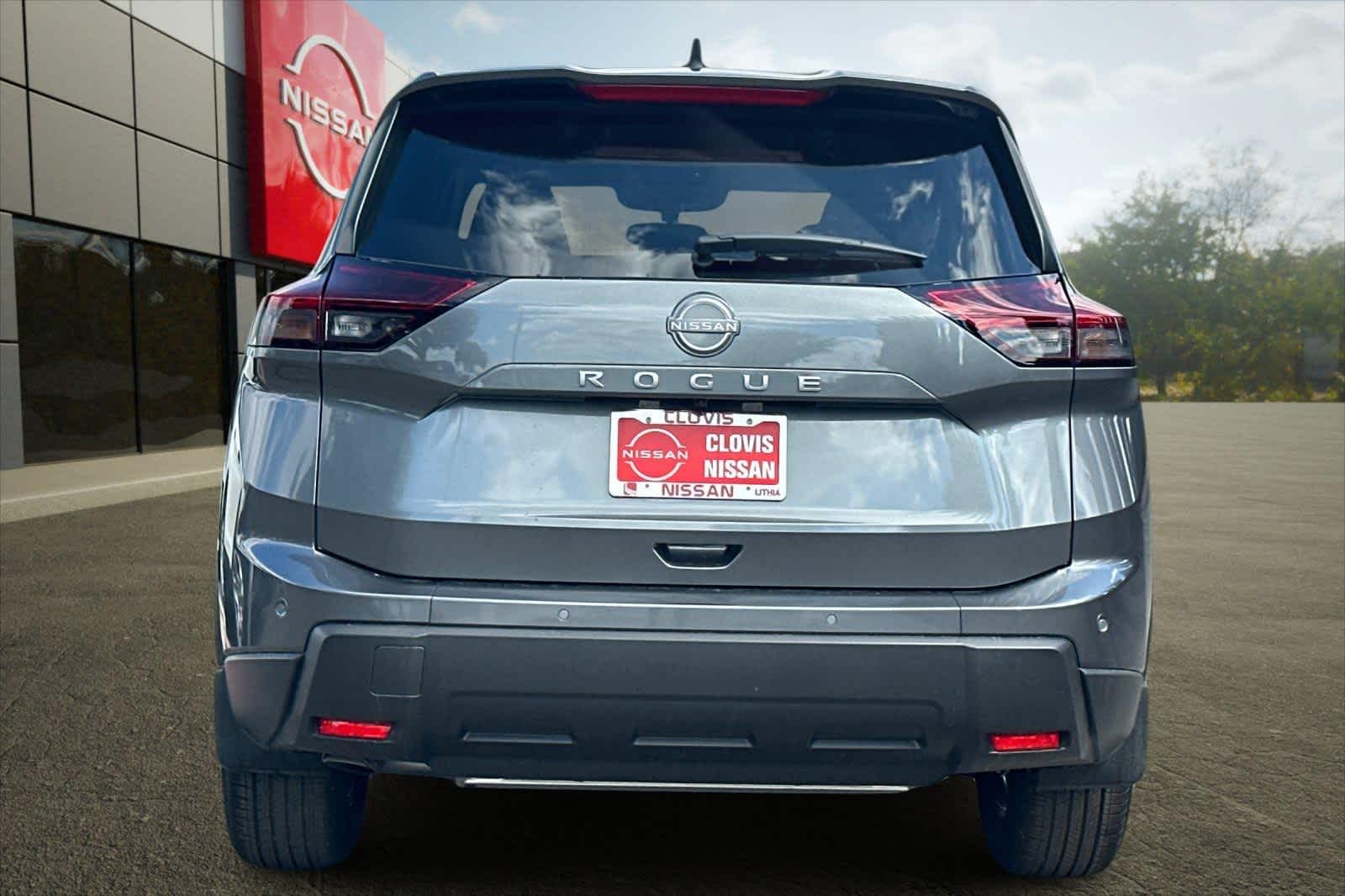 Thumbnail: 2026 Nissan Rogue - 8