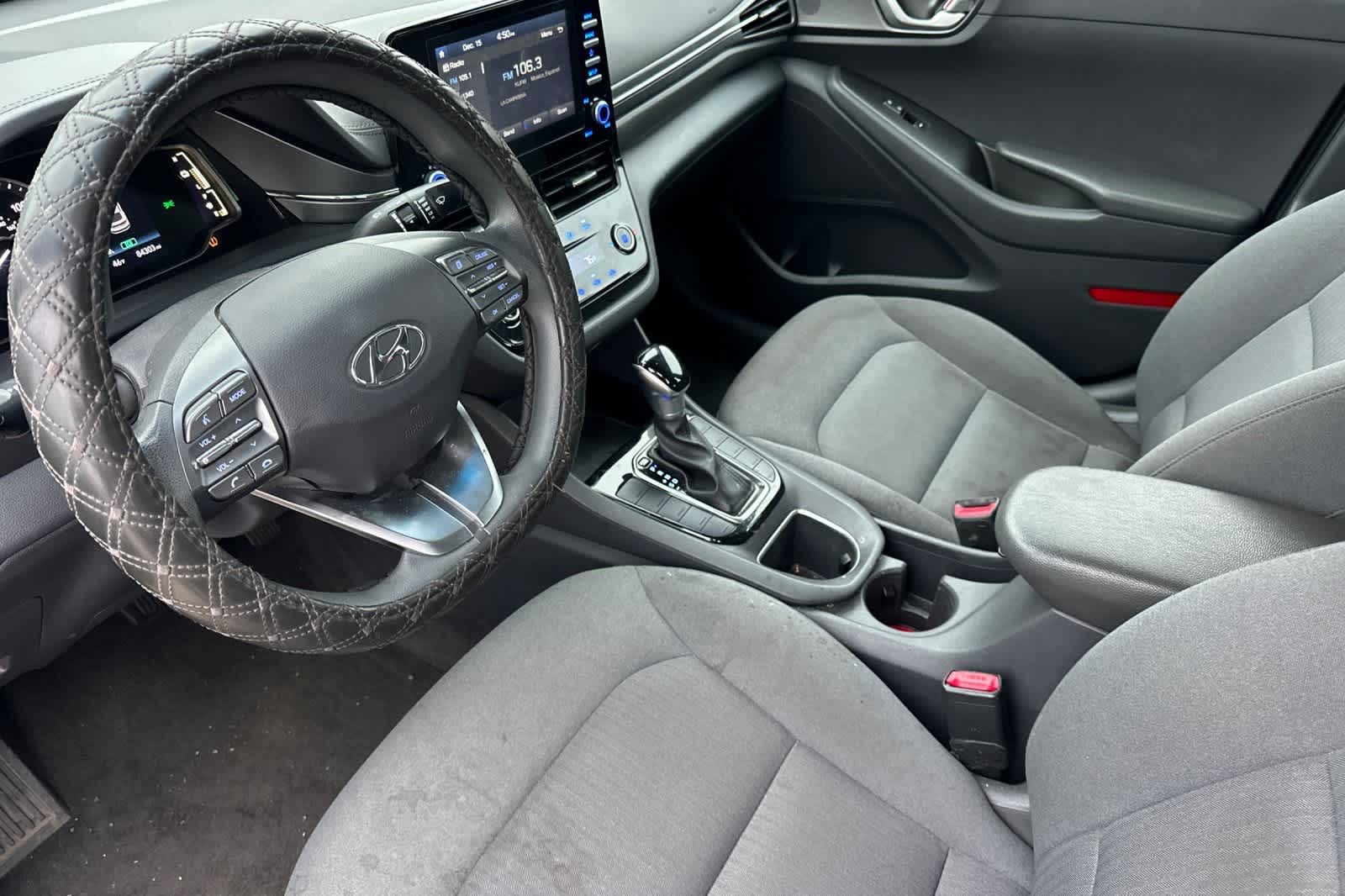 Thumbnail: 2020 Hyundai Ioniq - 12