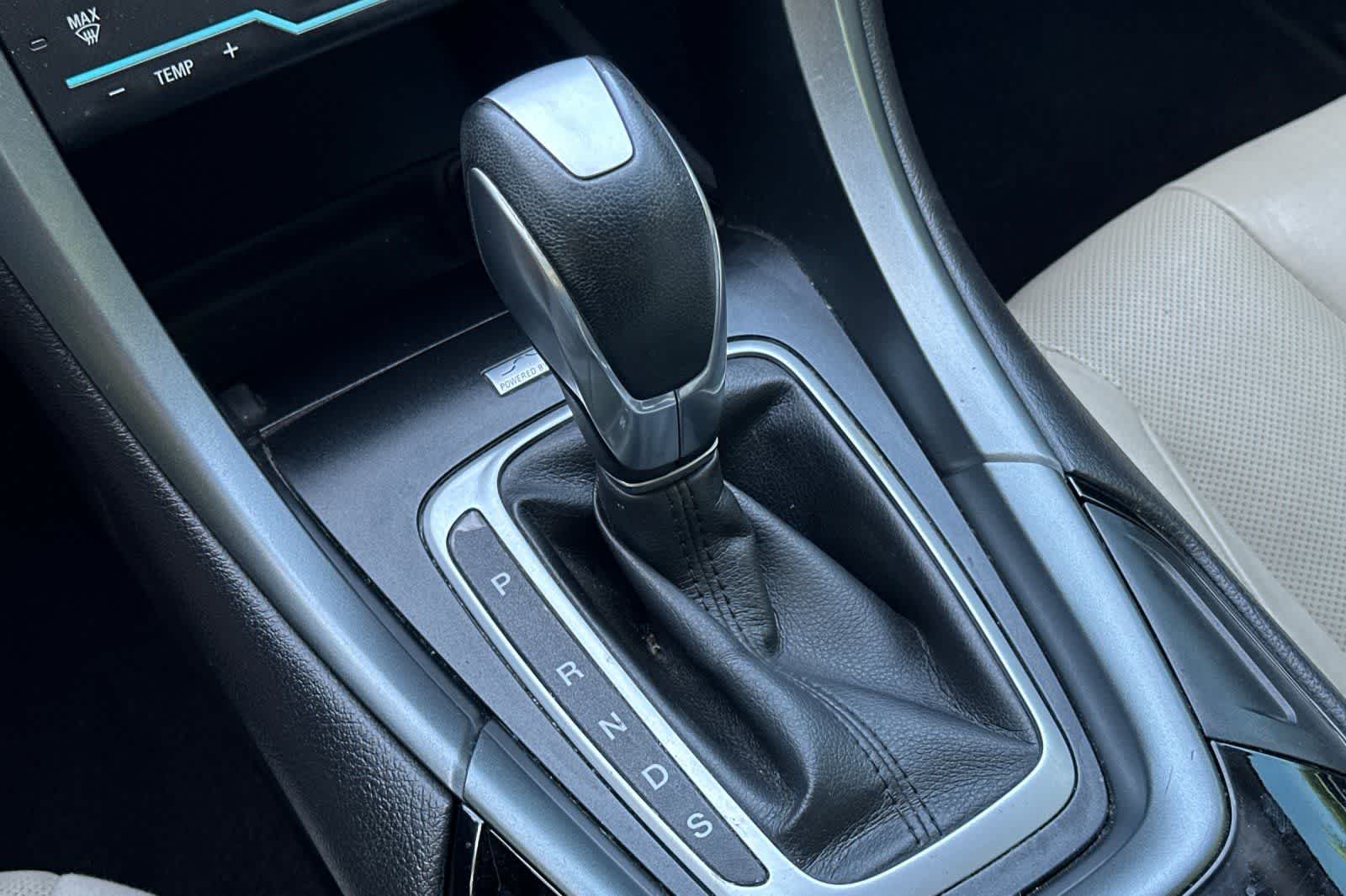 Thumbnail: 2015 Ford Fusion - 22