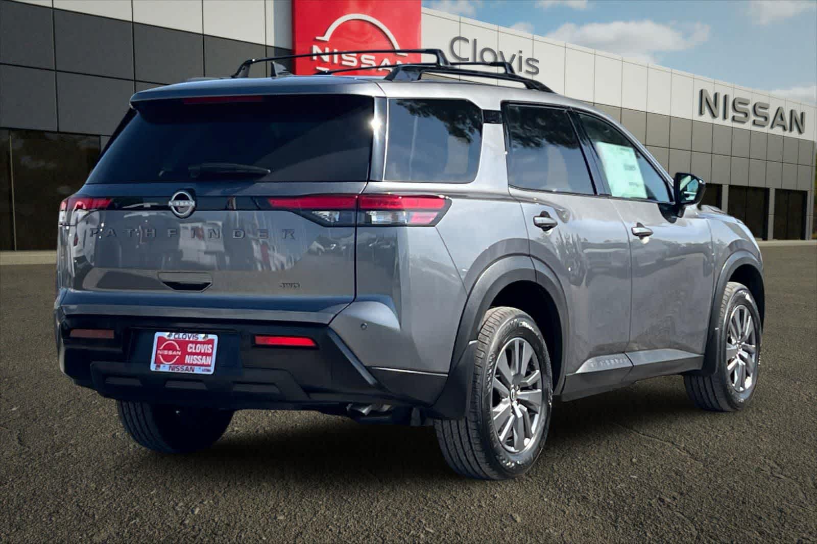 Thumbnail: 2026 Nissan Pathfinder - 3