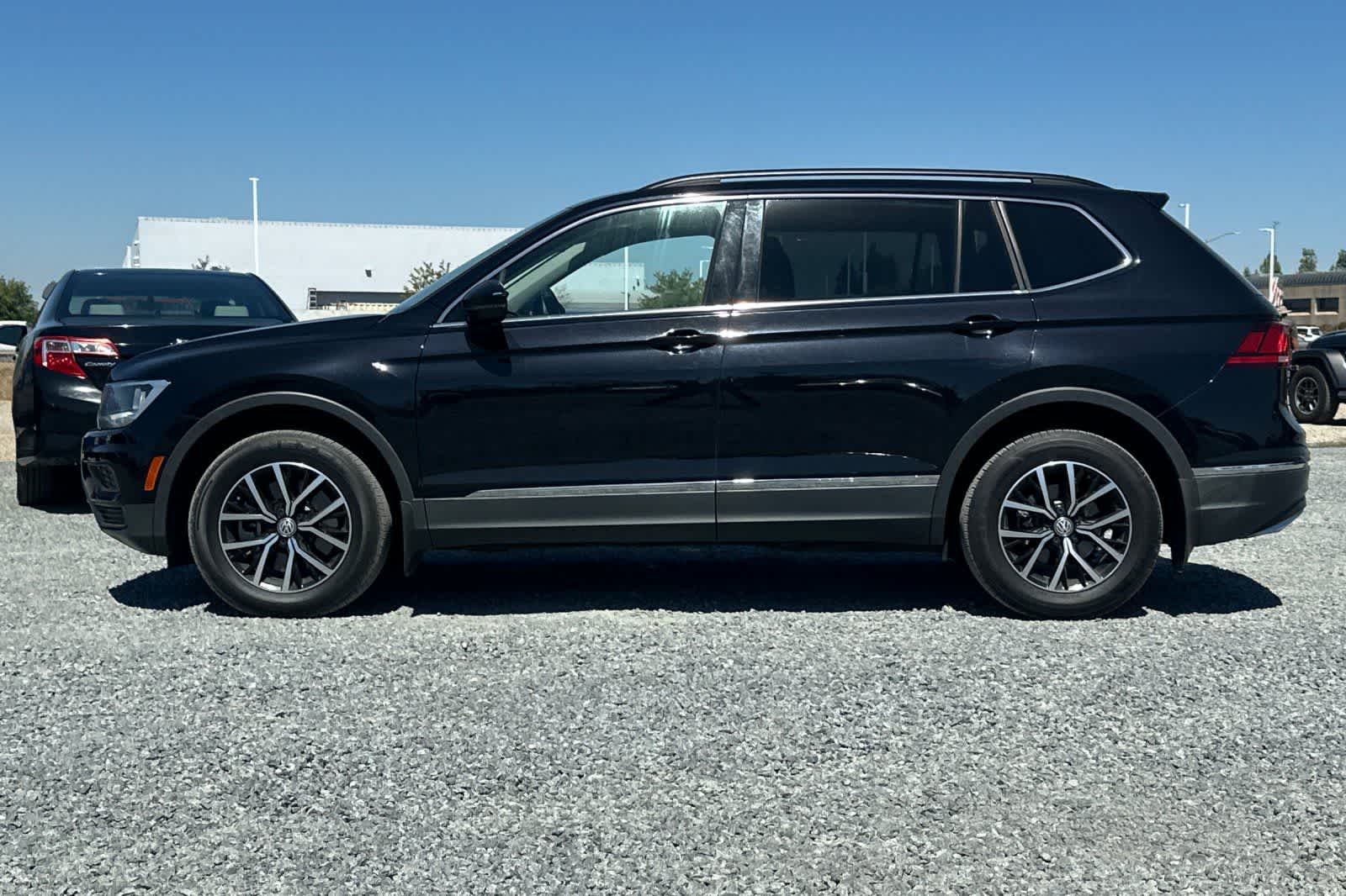 Thumbnail: 2021 Volkswagen Tiguan - 6