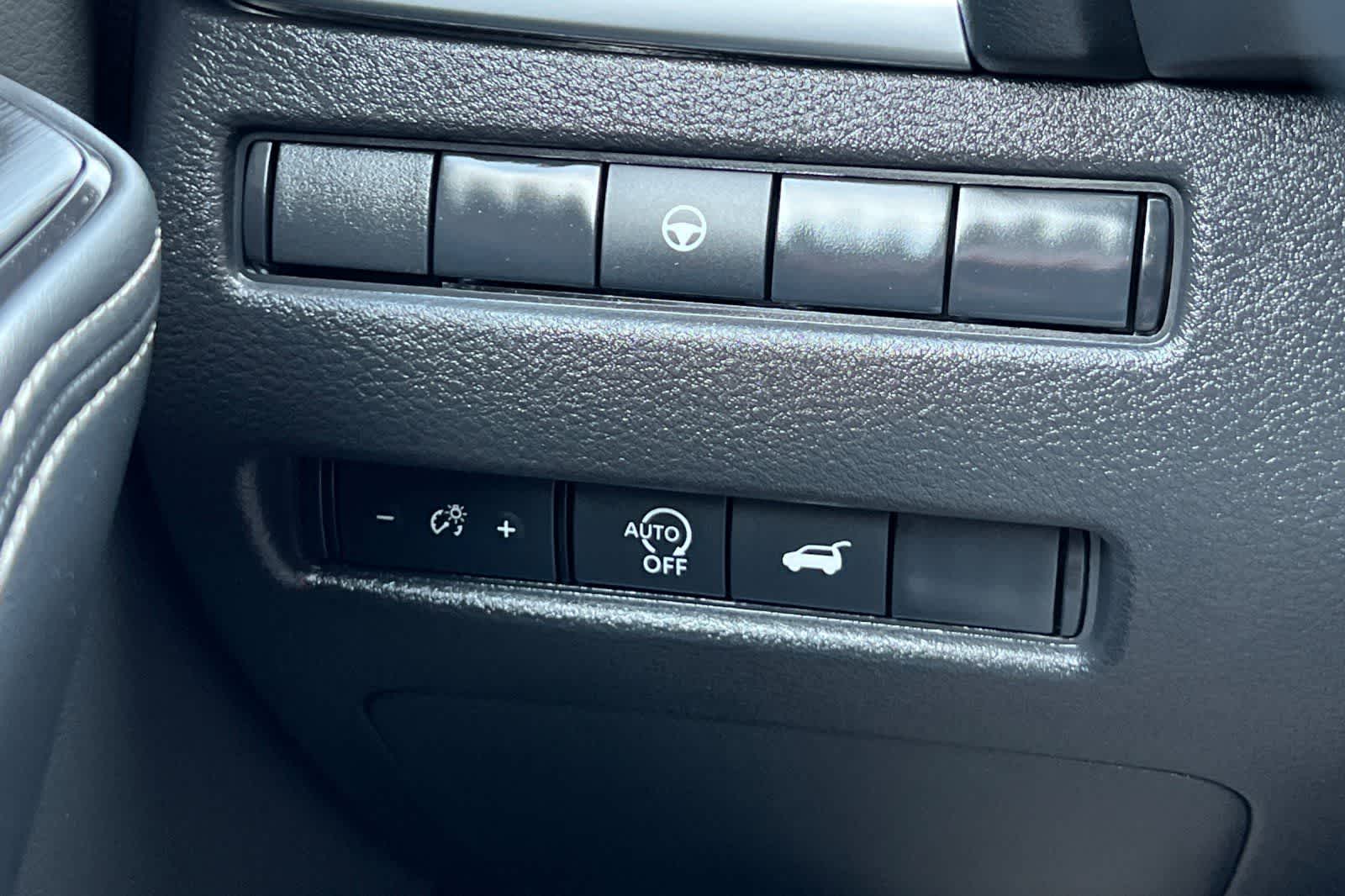 Thumbnail: 2026 Nissan Rogue - 32