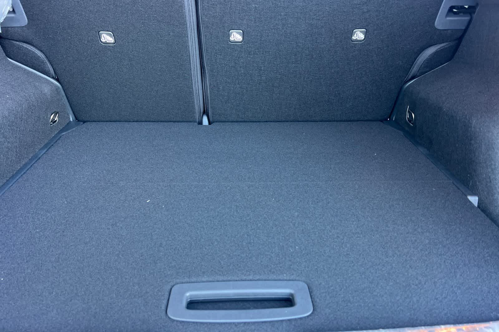 Thumbnail: 2026 Nissan Kicks - 18