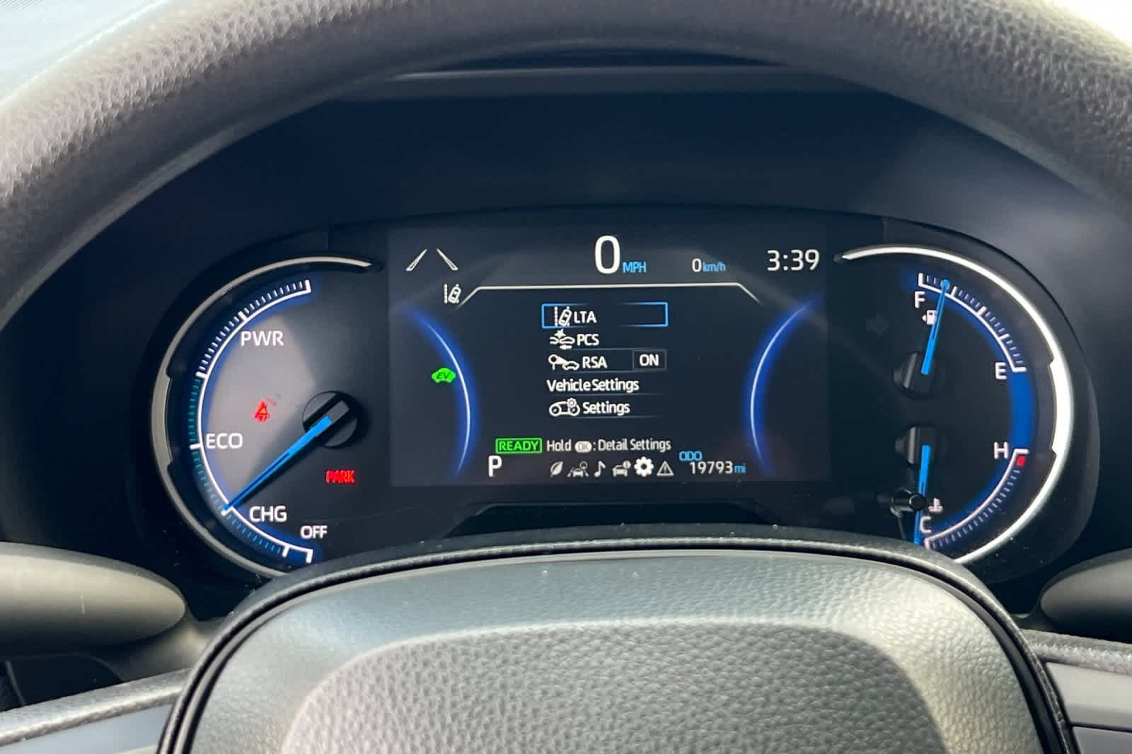 Thumbnail: 2025 Toyota RAV4 - 30