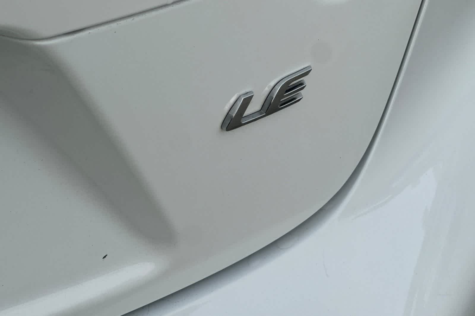 Thumbnail: 2022 Toyota Corolla - 16