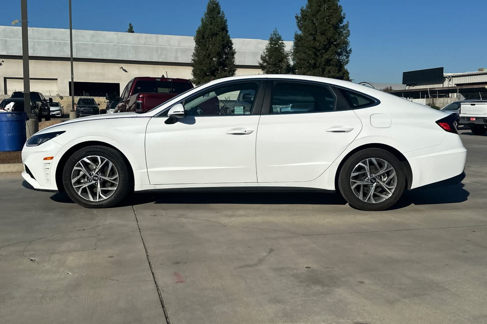 Thumbnail: 2023 Hyundai Sonata - 6