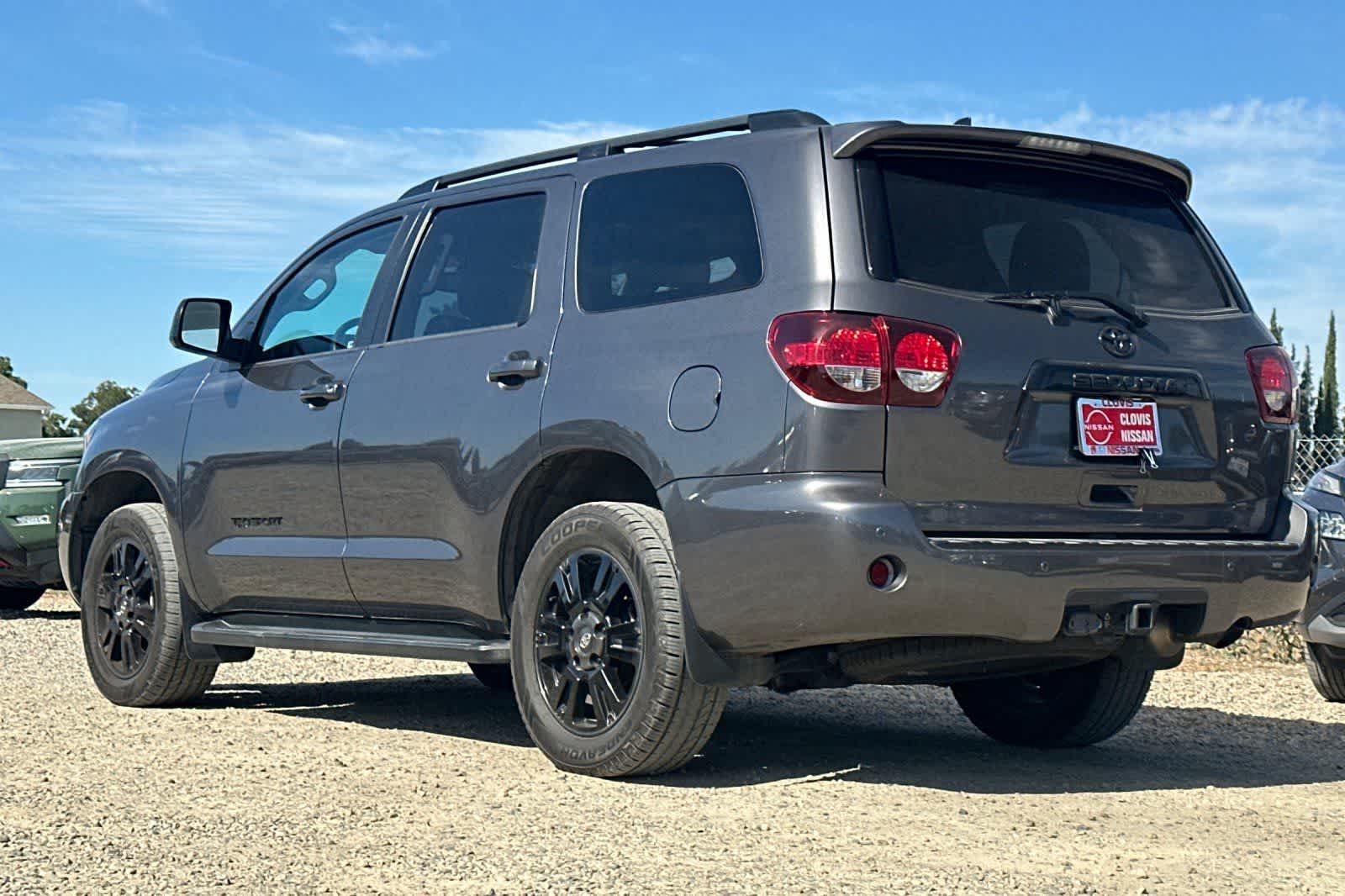 Thumbnail: 2021 Toyota Sequoia - 7