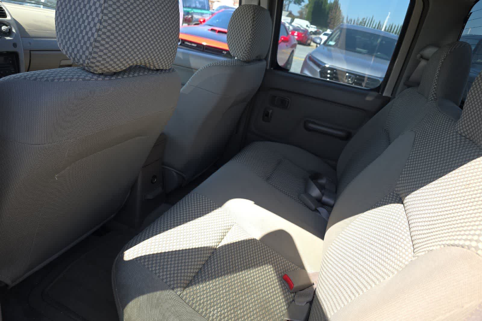 Thumbnail: 2002 Nissan Frontier - 5