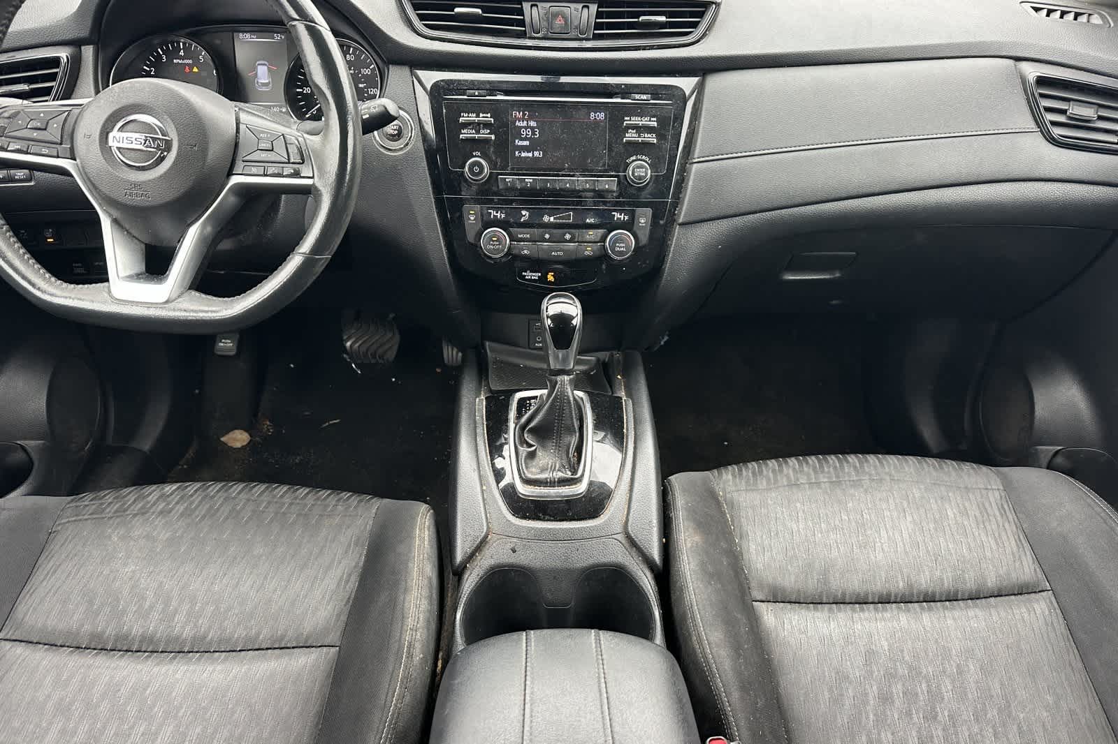 Thumbnail: 2017 Nissan Rogue - 23