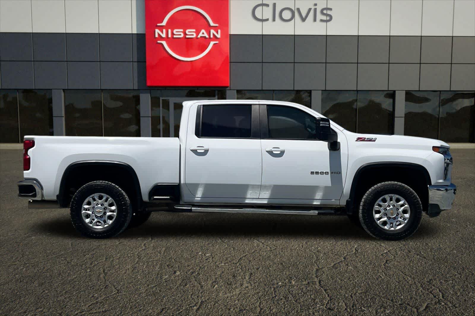 Thumbnail: 2022 Chevrolet Silverado 2500 - 8