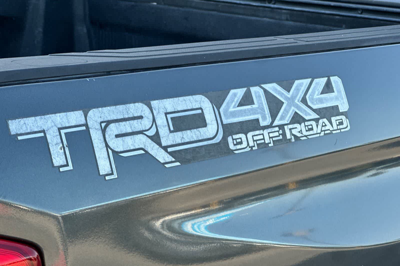 Thumbnail: 2014 Toyota Tundra - 17