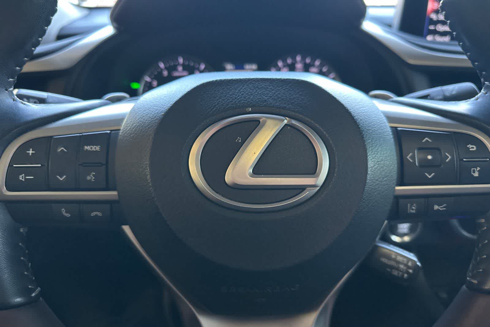 Thumbnail: 2020 Lexus RX - 24