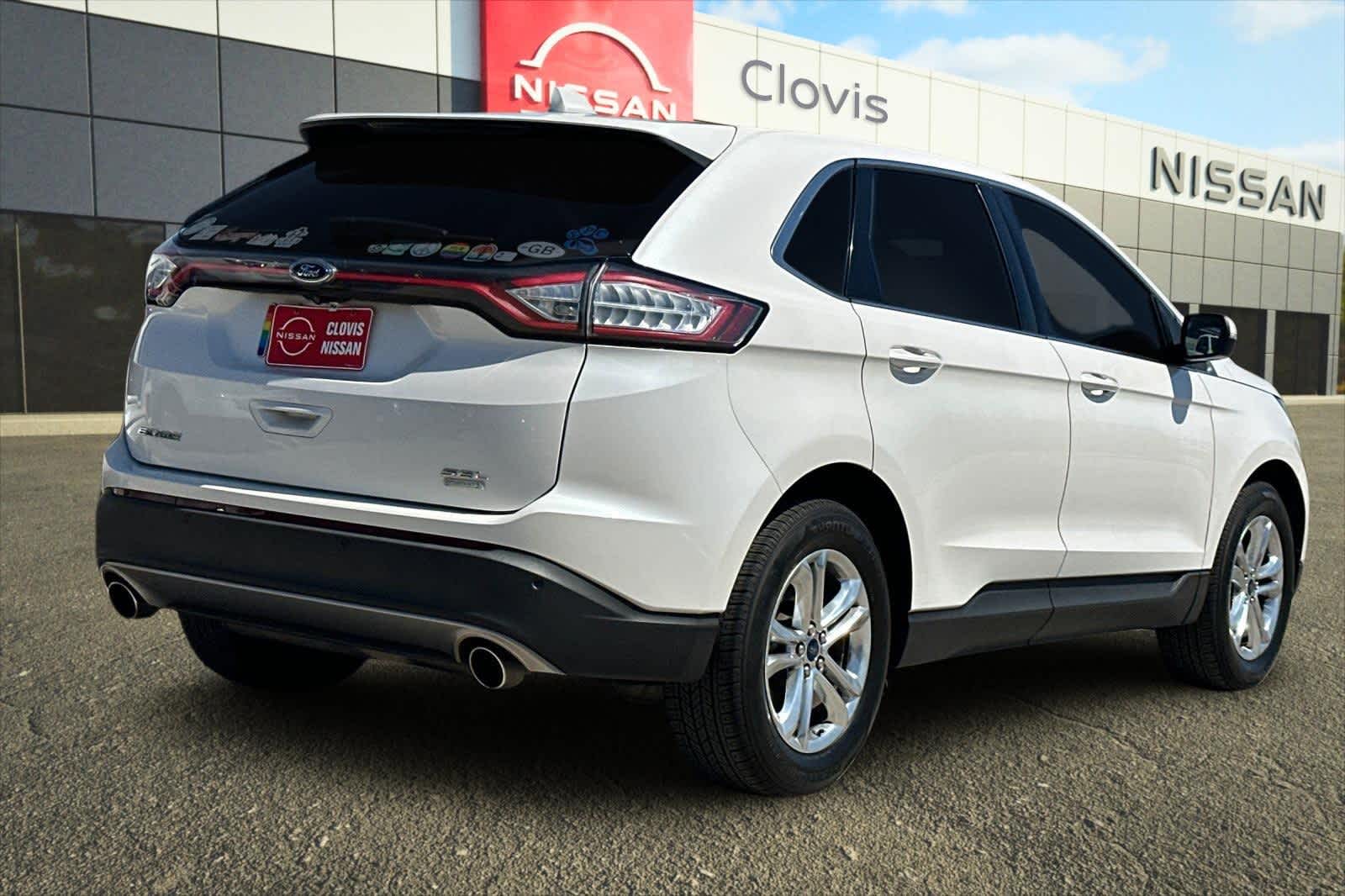 Thumbnail: 2016 Ford Edge - 3