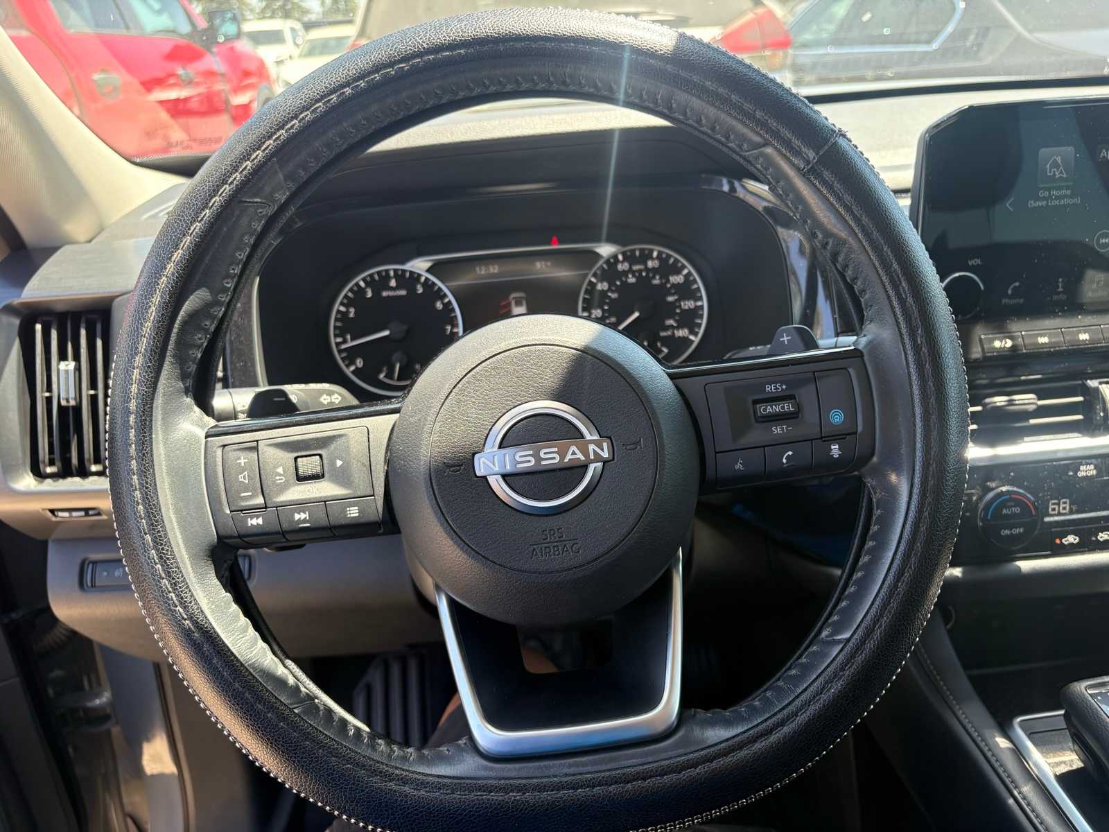 Thumbnail: 2023 Nissan Pathfinder - 22