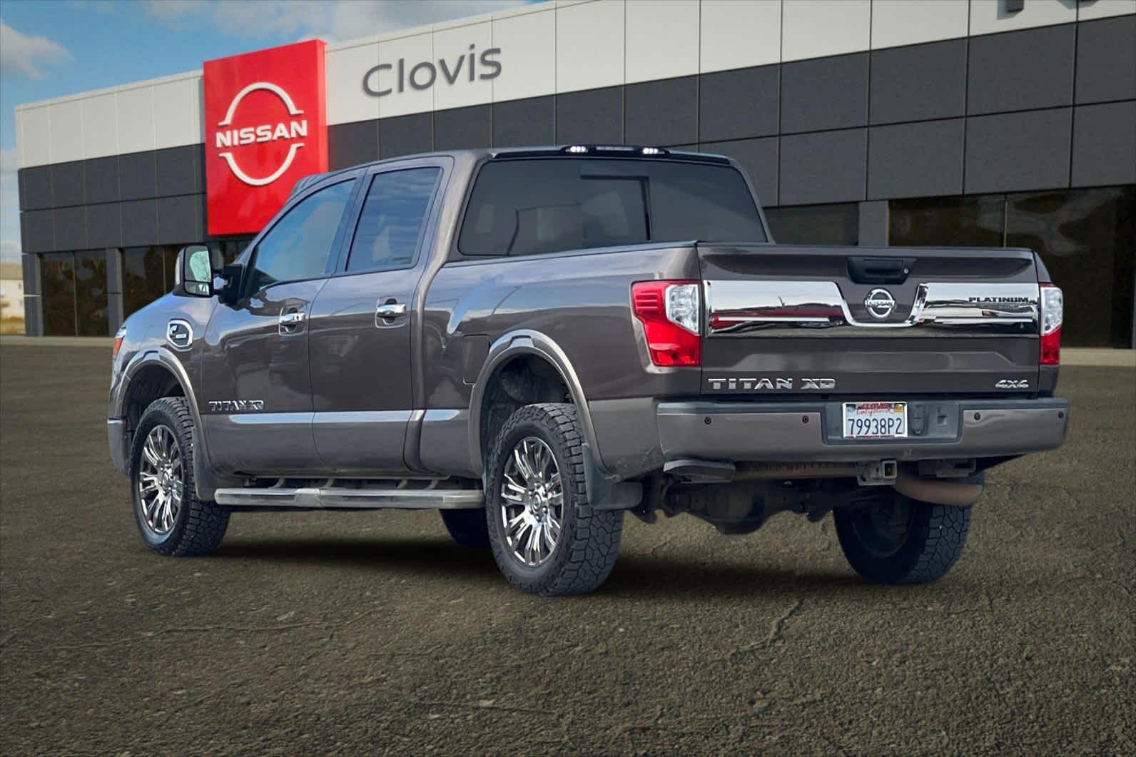 Thumbnail: 2018 Nissan Titan - 7