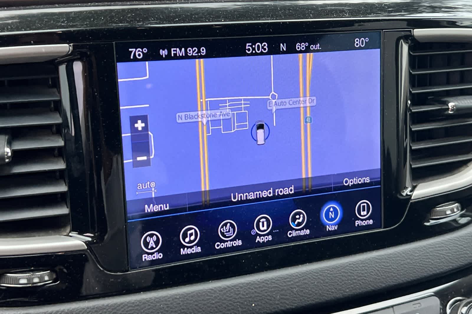 Thumbnail: 2017 Chrysler Pacifica - 23