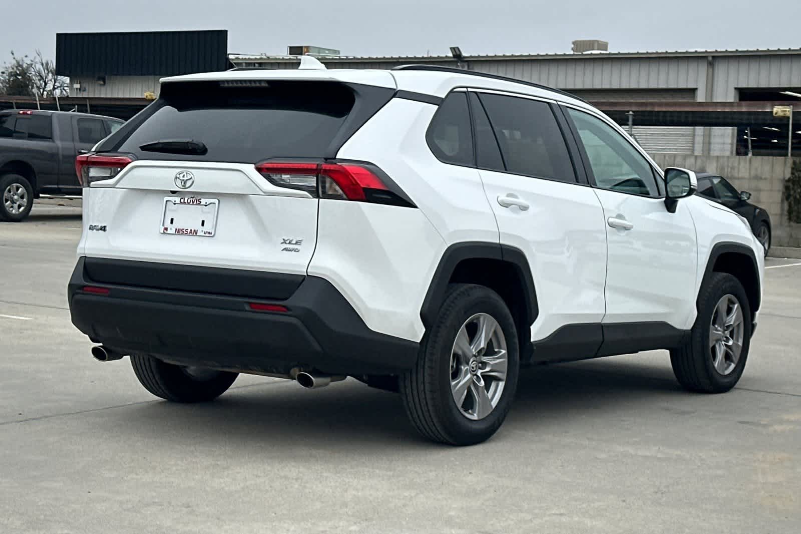 Thumbnail: 2025 Toyota RAV4 - 3