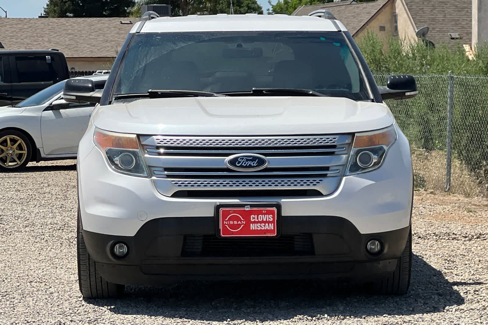 Thumbnail: 2013 Ford Explorer - 11
