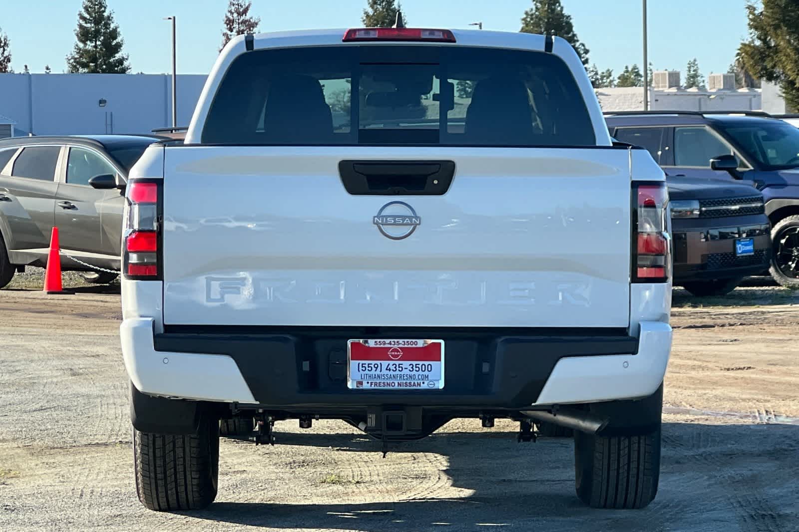 2025 Nissan Frontier SV 7