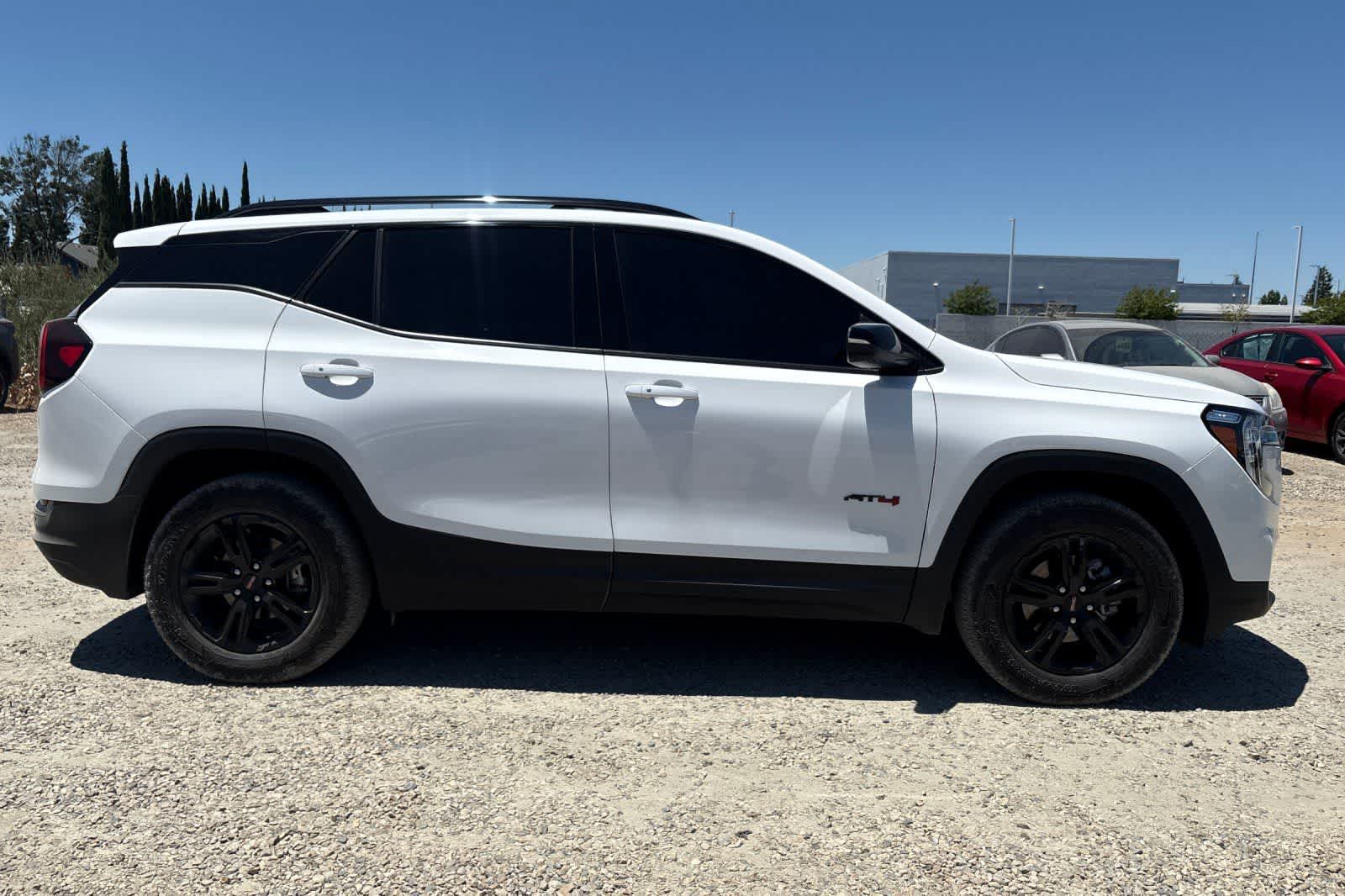Thumbnail: 2024 GMC Terrain - 9
