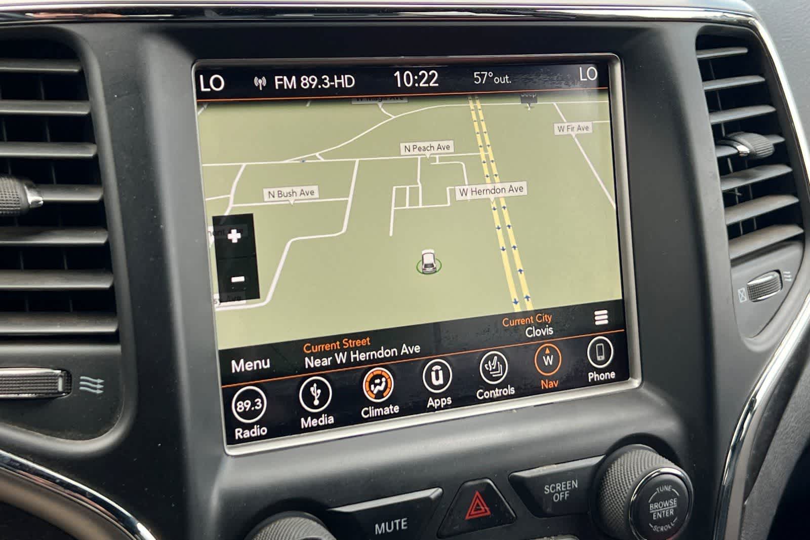 Thumbnail: 2018 Jeep Grand Cherokee - 21