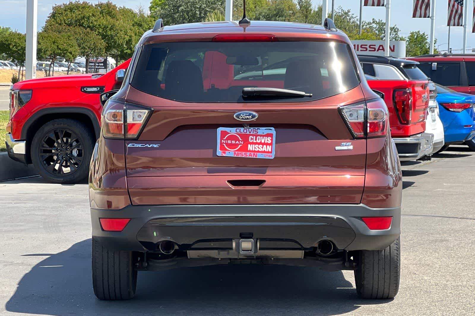 Thumbnail: 2018 Ford Escape - 8