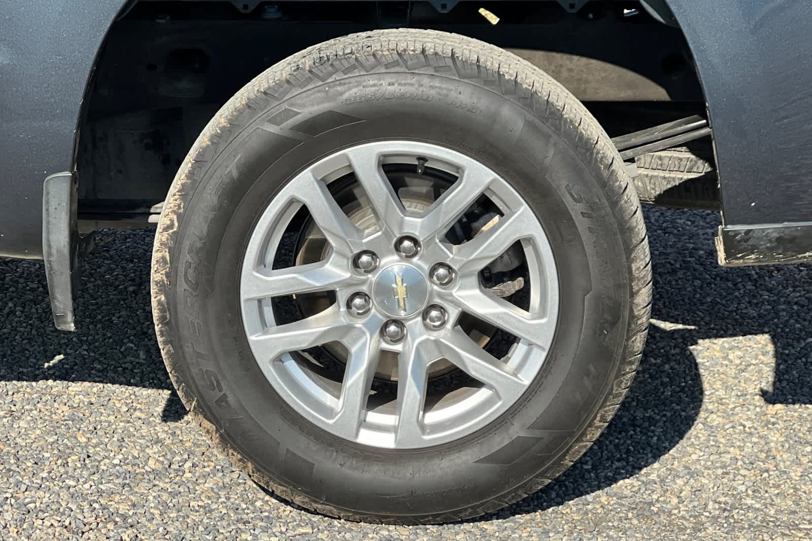 Thumbnail: 2020 Chevrolet Silverado 1500 - 35