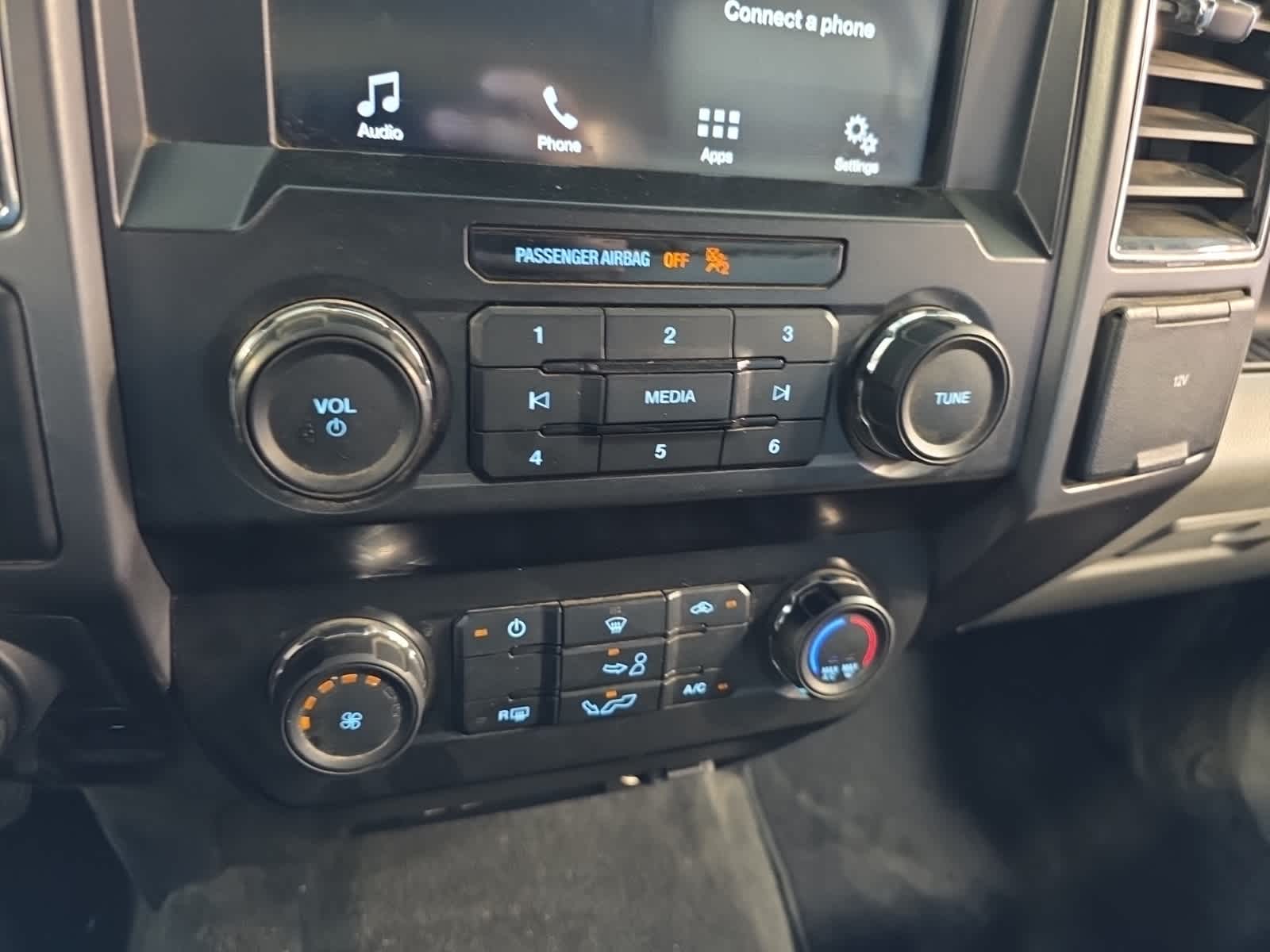 Thumbnail: 2019 Ford F-150 - 22