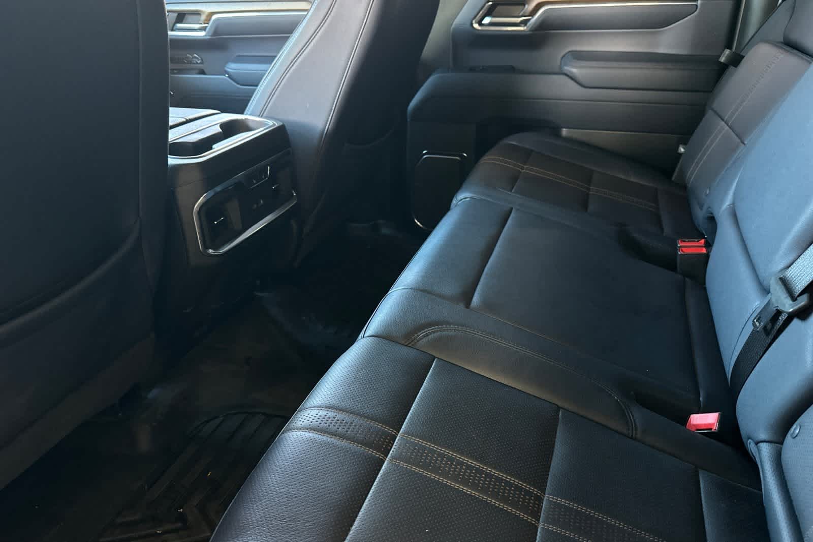 Thumbnail: 2024 Chevrolet Silverado 1500 - 5
