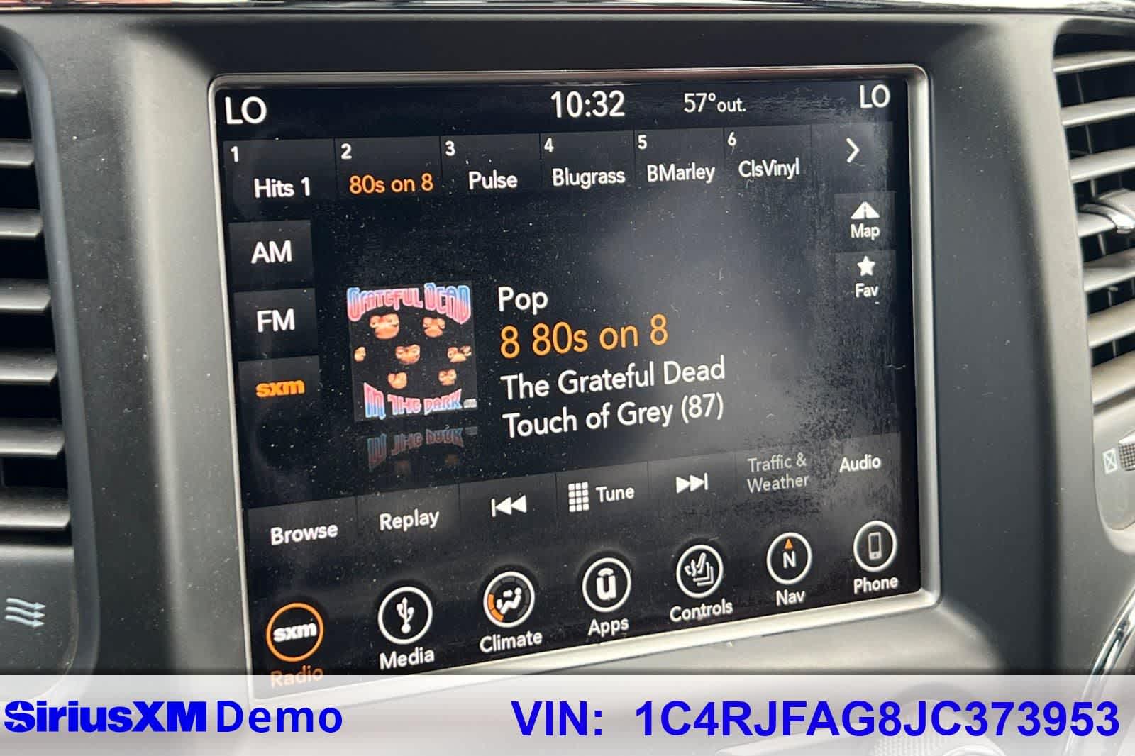 Thumbnail: 2018 Jeep Grand Cherokee - 30