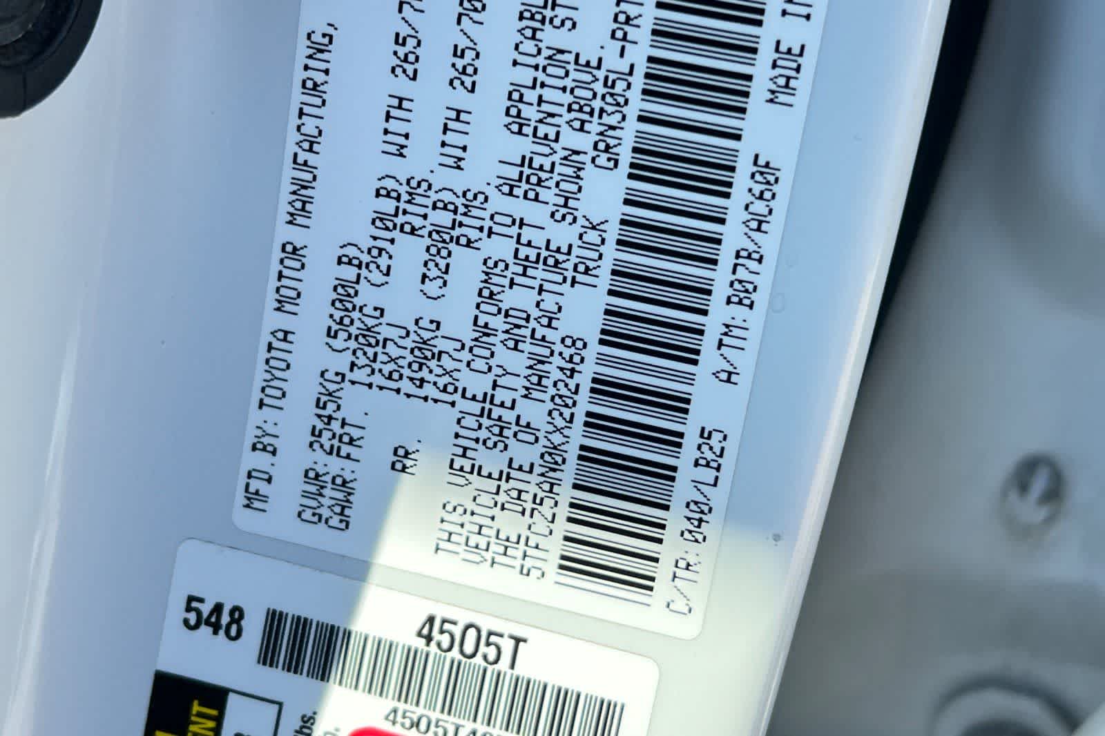 Thumbnail: 2019 Toyota Tacoma - 36