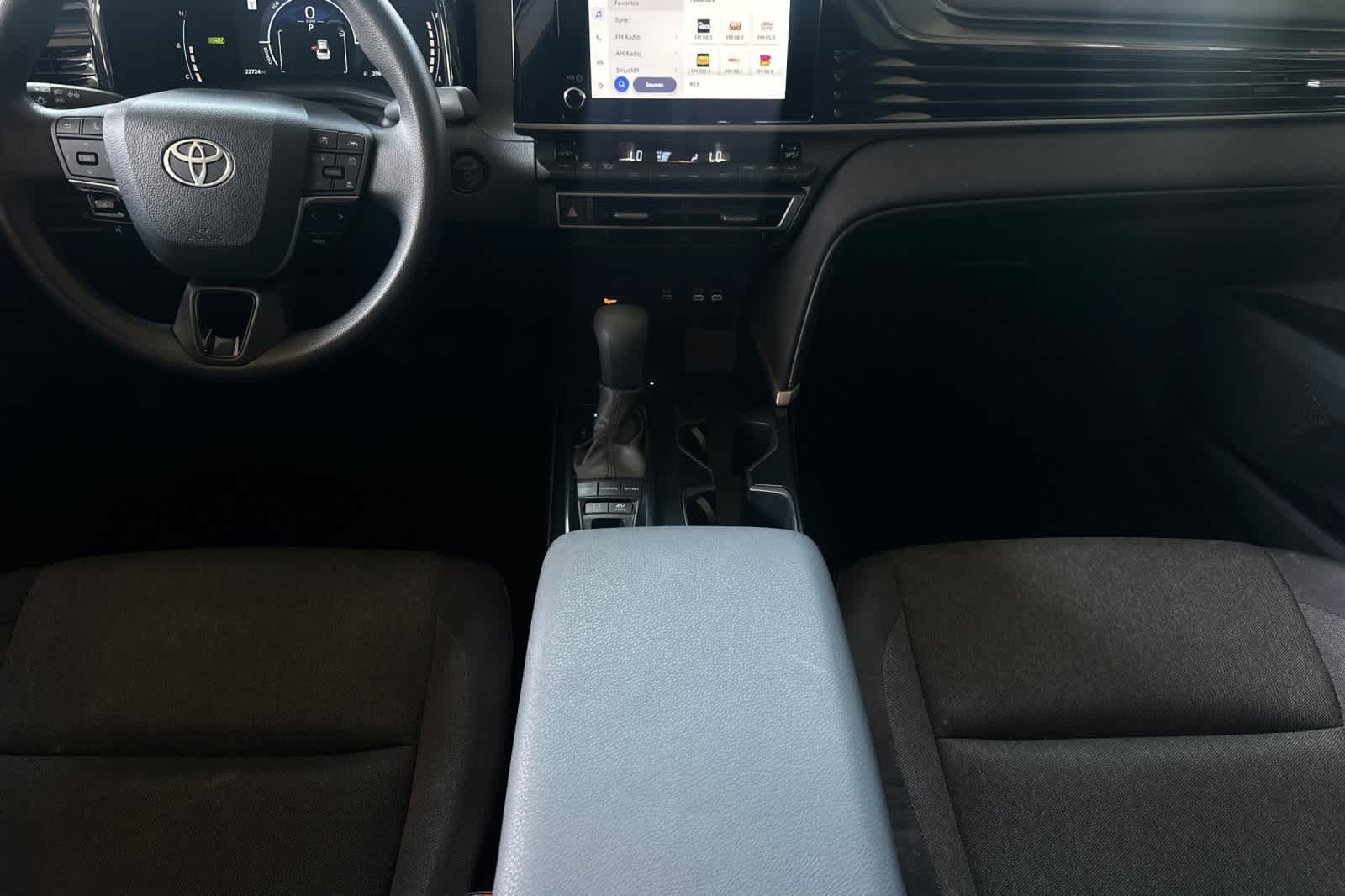 Thumbnail: 2025 Toyota Camry - 4