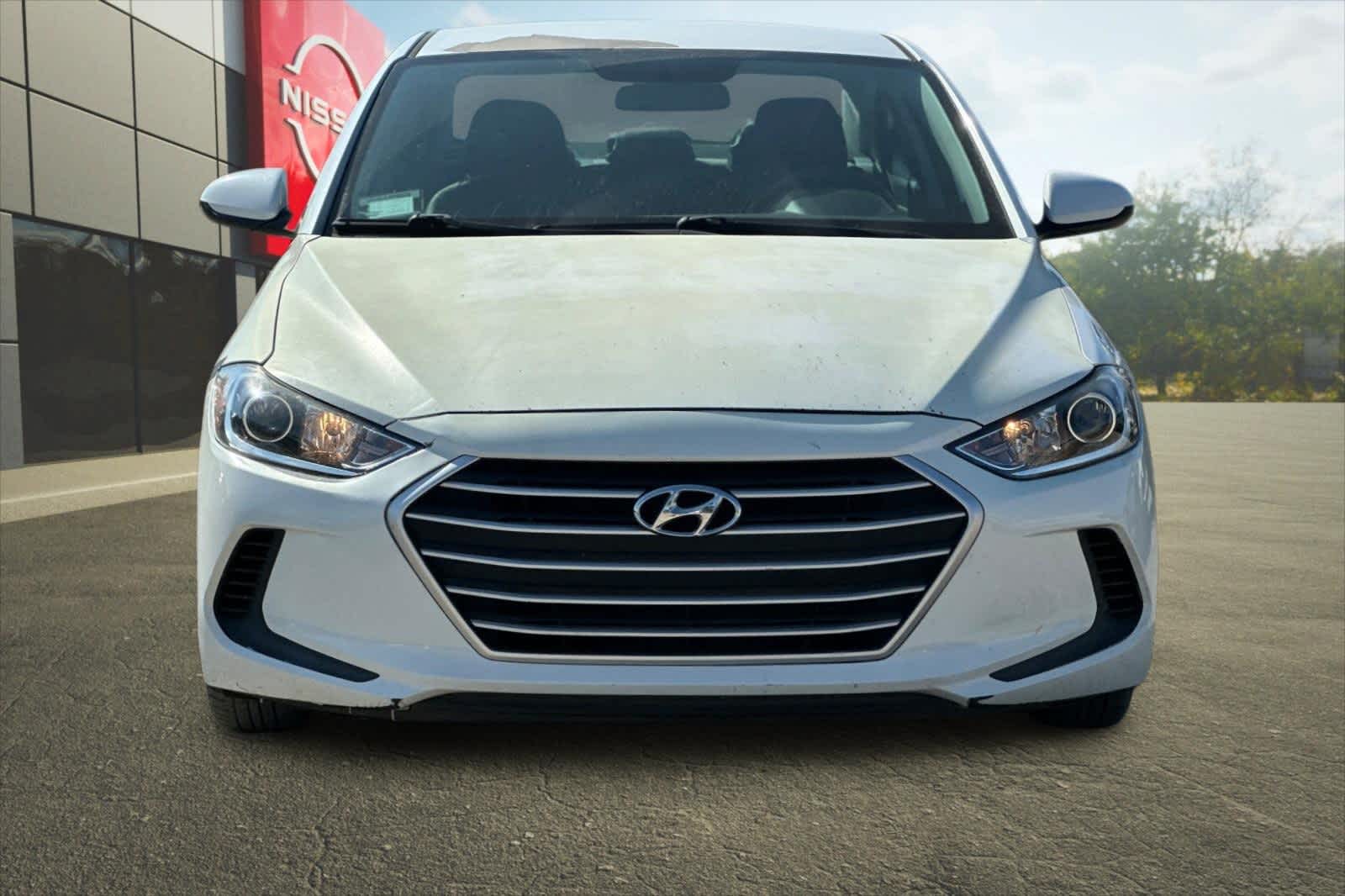 Thumbnail: 2017 Hyundai Elantra - 11