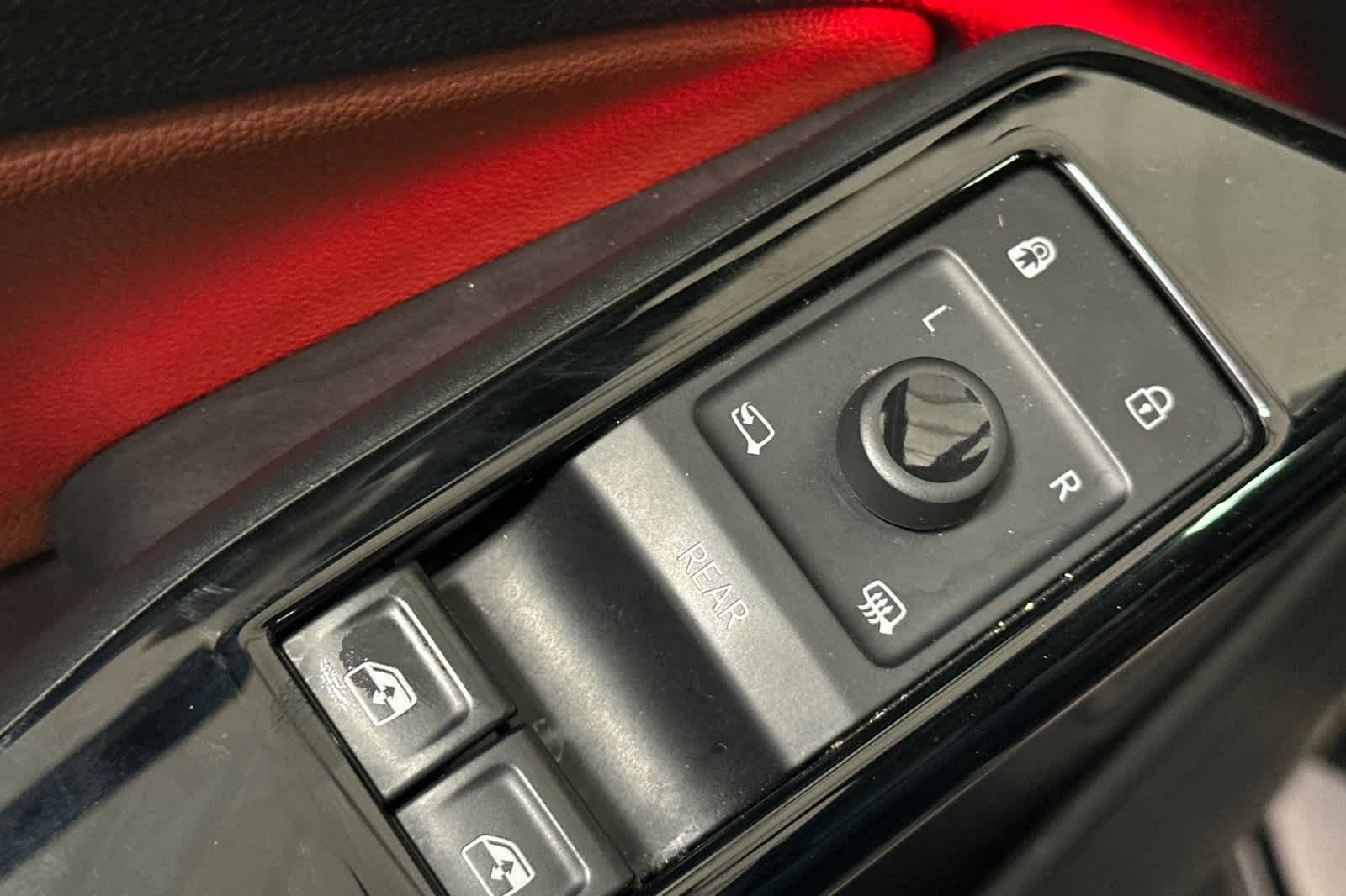Thumbnail: 2022 Volkswagen ID.4 - 16