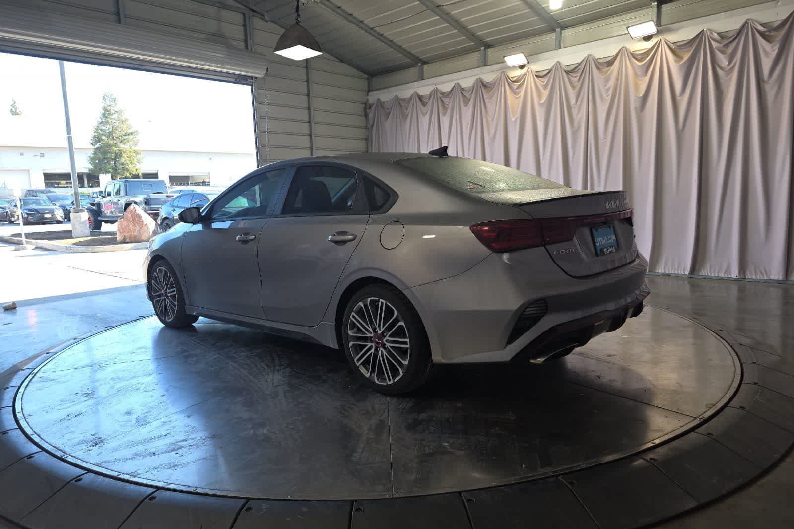 Thumbnail: 2023 Kia Forte - 7