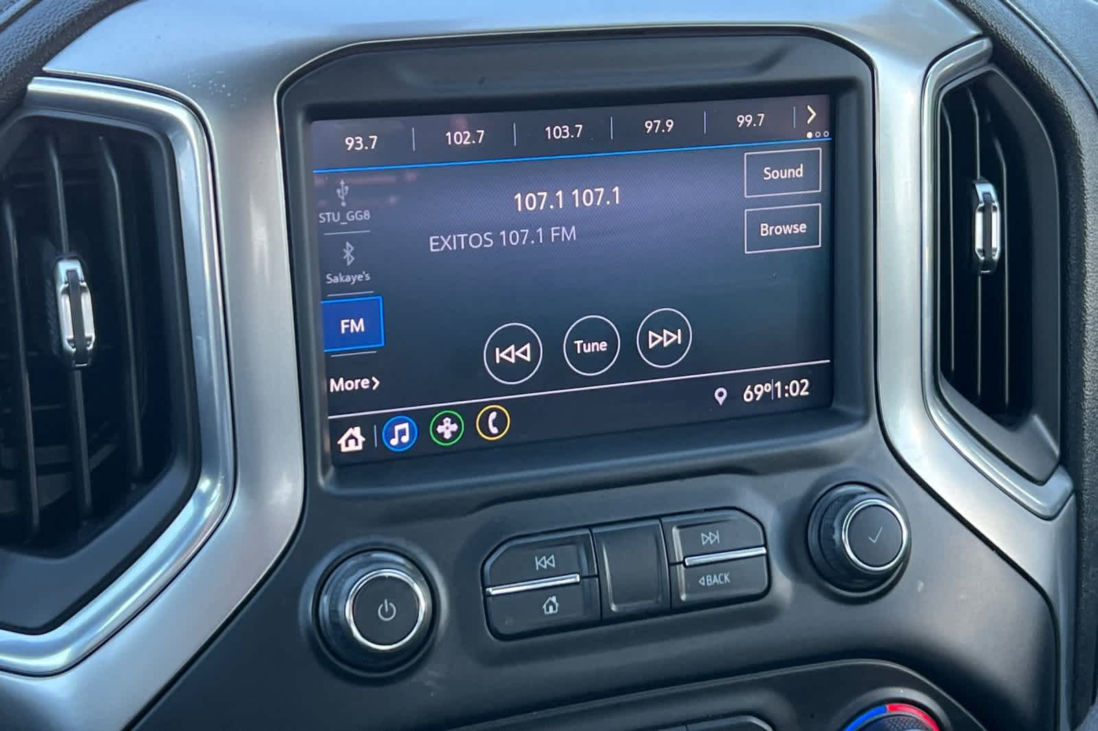 Thumbnail: 2020 Chevrolet Silverado 1500 - 21