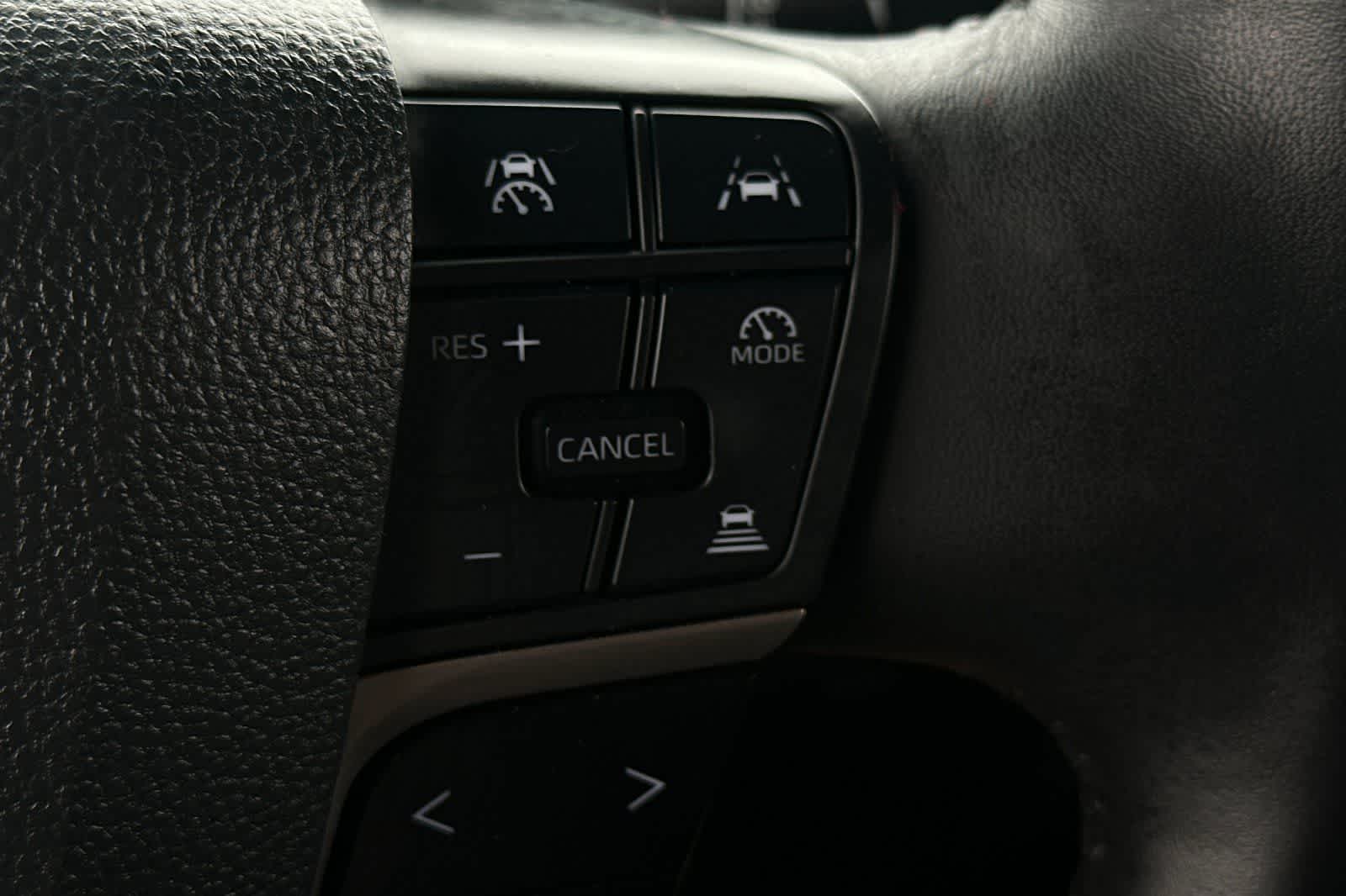 Thumbnail: 2025 Toyota Camry - 28