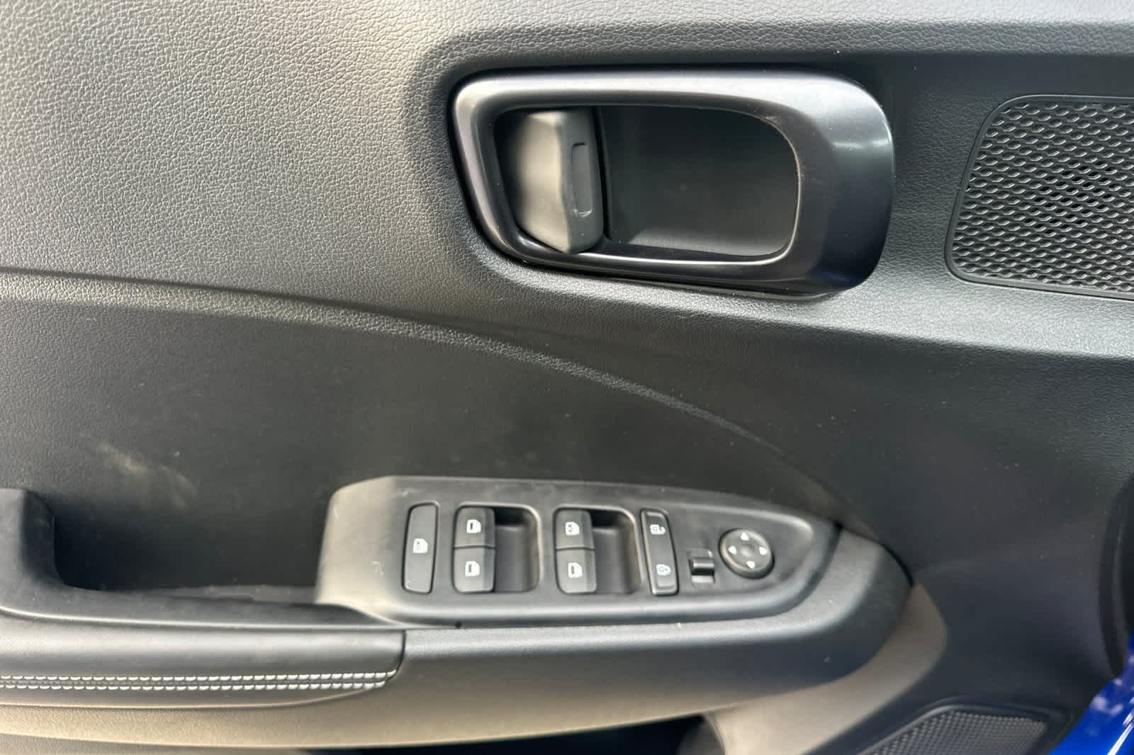 Thumbnail: 2025 Hyundai Venue - 13