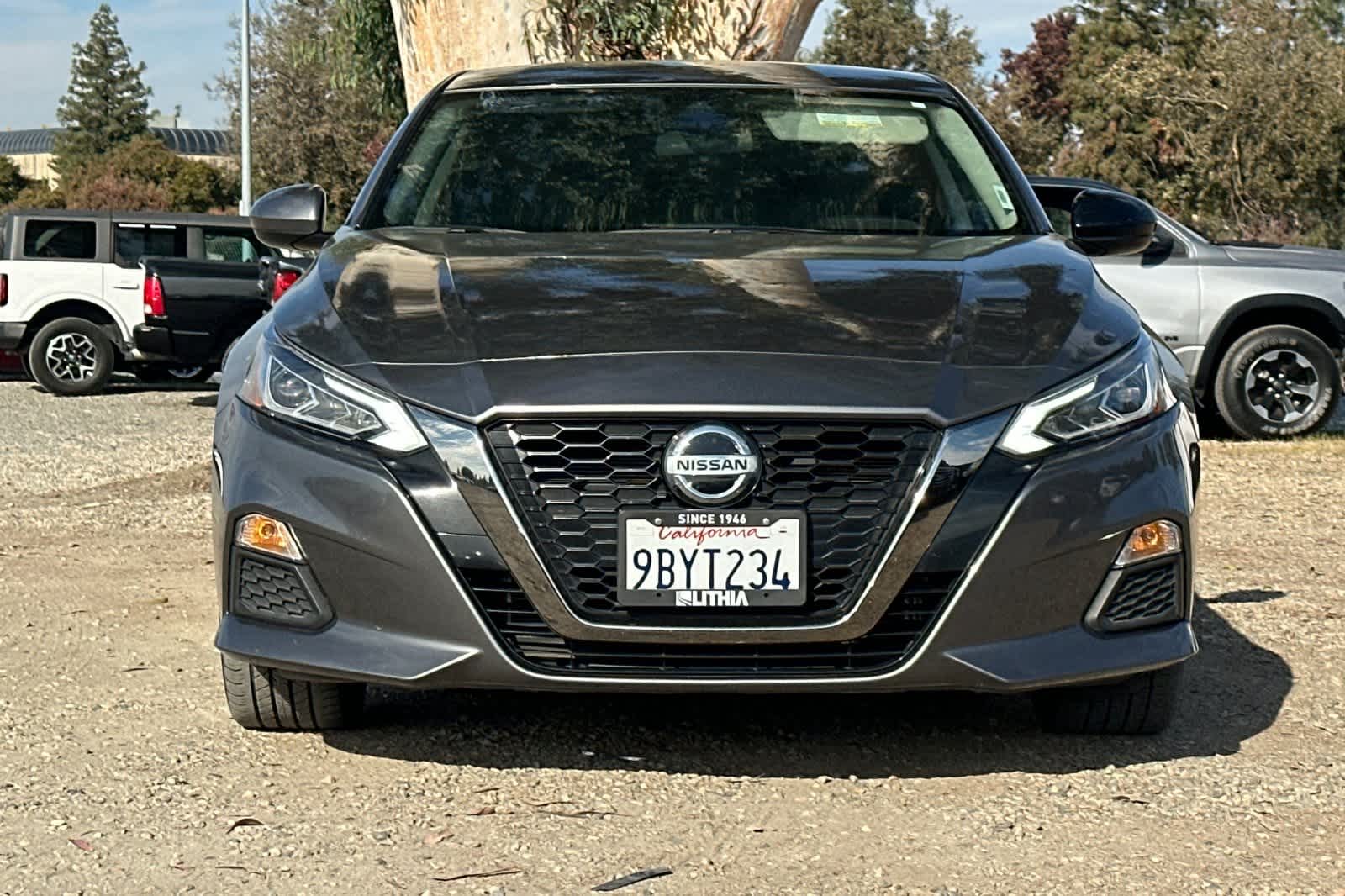 Thumbnail: 2022 Nissan Altima - 11