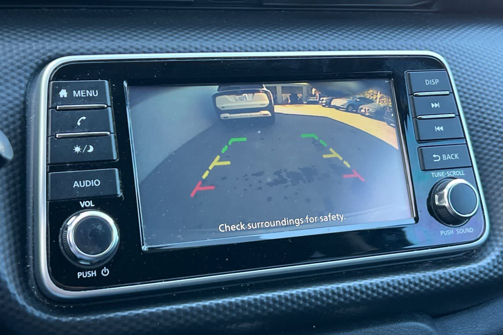 Thumbnail: 2021 Nissan Kicks - 20