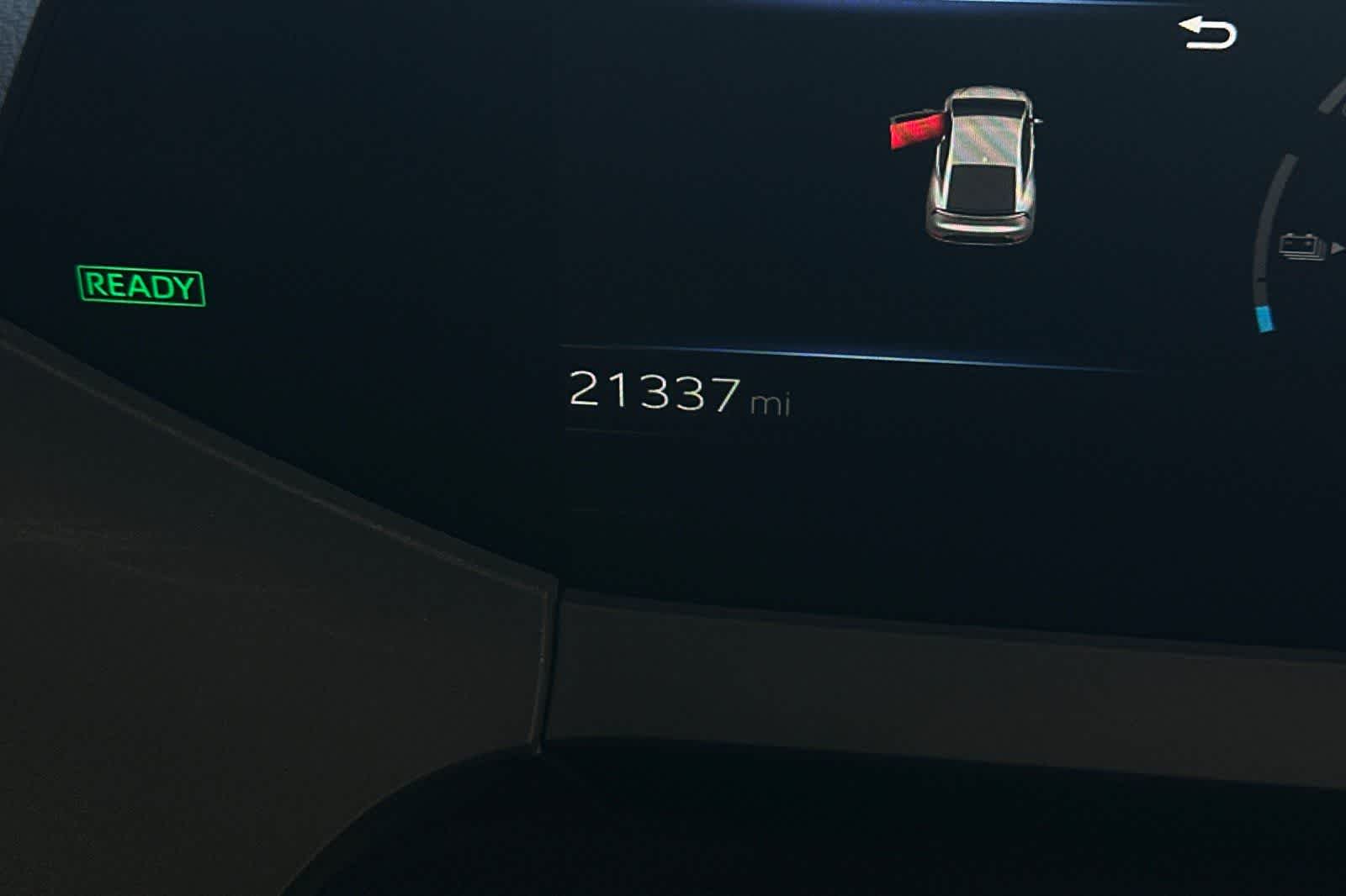 Thumbnail: 2024 Toyota Prius Prime - 24