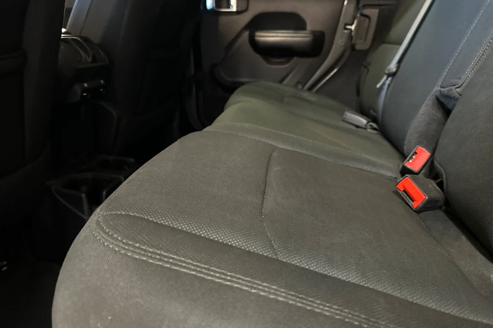 Thumbnail: 2019 Jeep Wrangler - 5