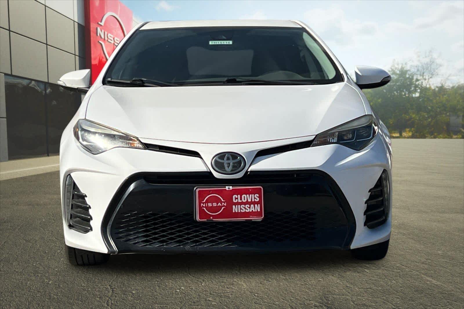 Thumbnail: 2017 Toyota Corolla - 11