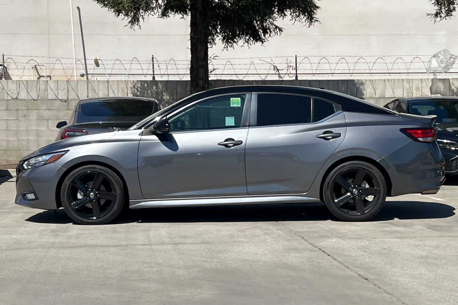 Thumbnail: 2023 Nissan Sentra - 6