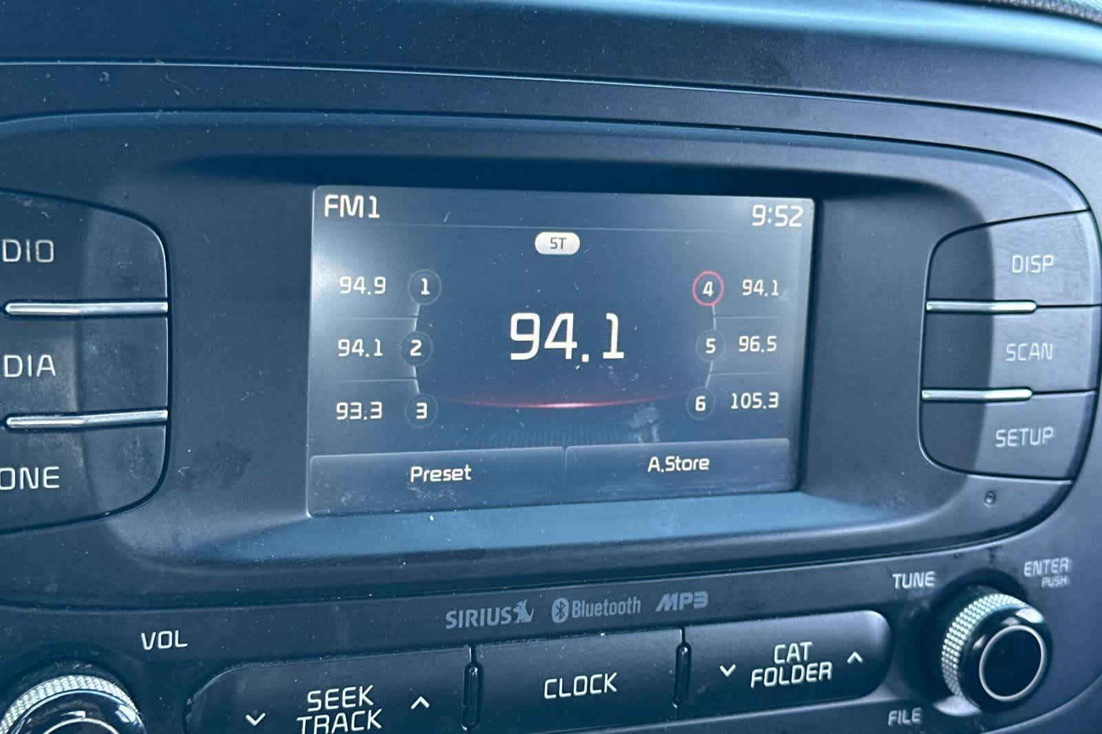 2016 Kia Soul Soul+ 21