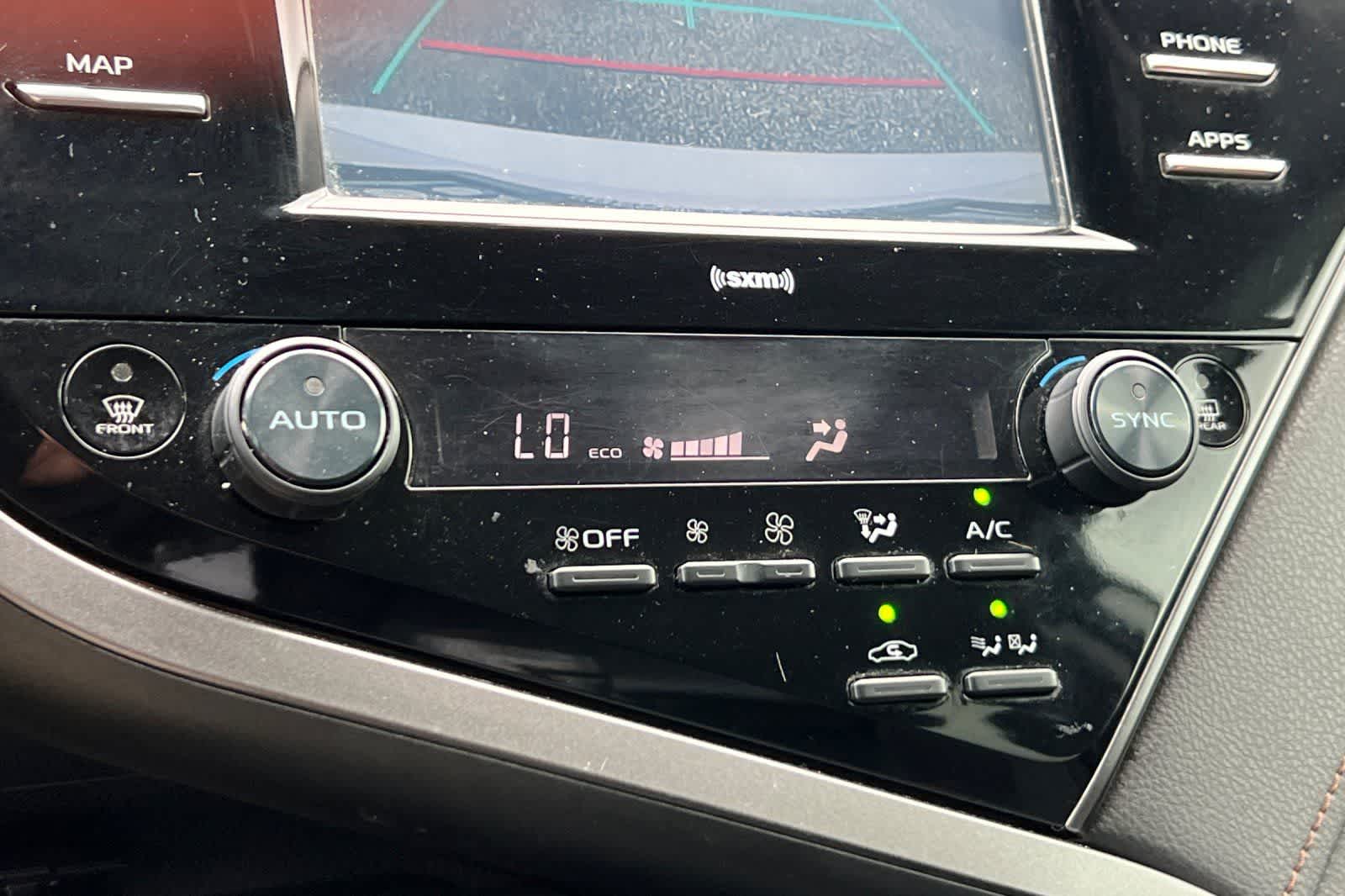 Thumbnail: 2020 Toyota Camry - 21