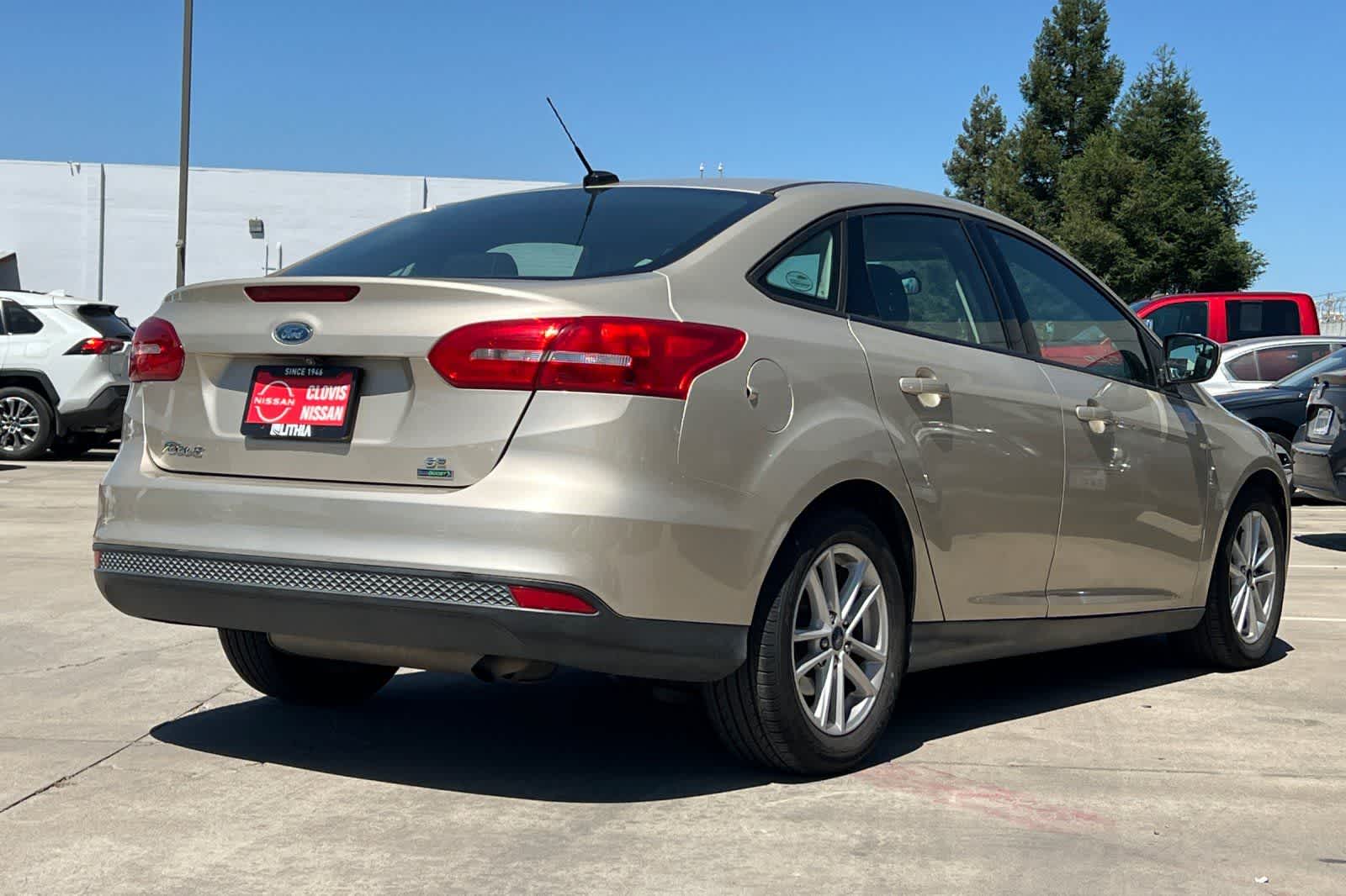 Thumbnail: 2018 Ford Focus - 3